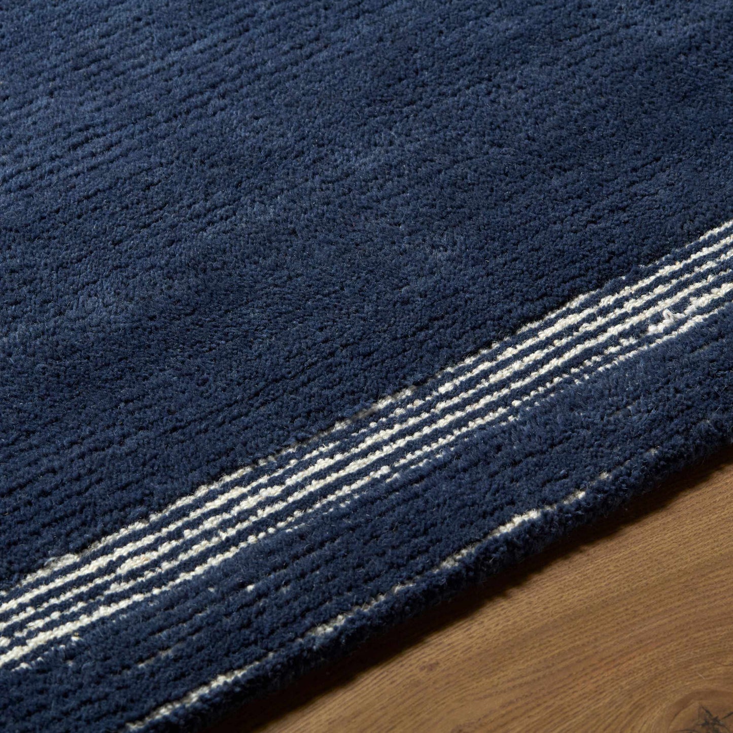 Tufape Modern Minimalist Handmade Area Rug